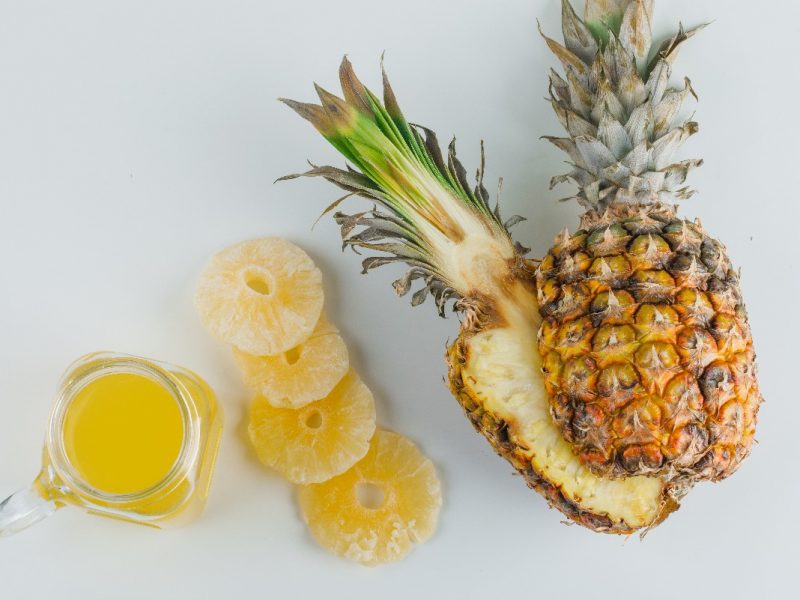 Jak wybrać i przechować ananasa?