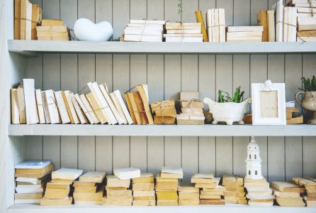 Książki kucharskie – pomysły na ich przechowywanie w domu