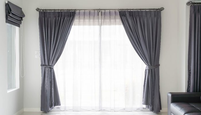 Rolety i tkaniny zaciemniające – odśwież pomieszczenie