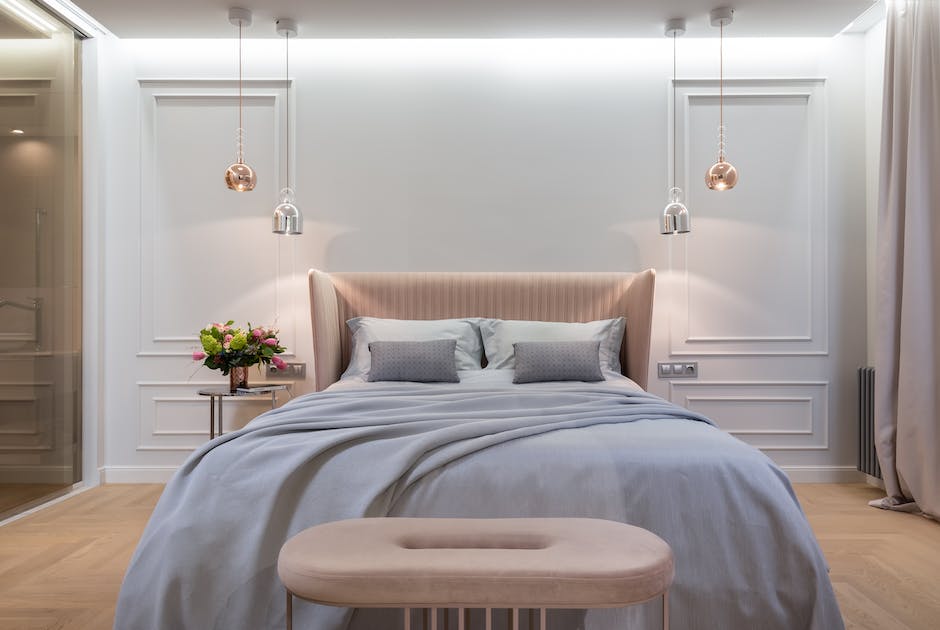 Jak wybrać idealne łóżko tapicerowane dla Twojej sypialni: Przegląd stylów, rozmiarów i materiałów